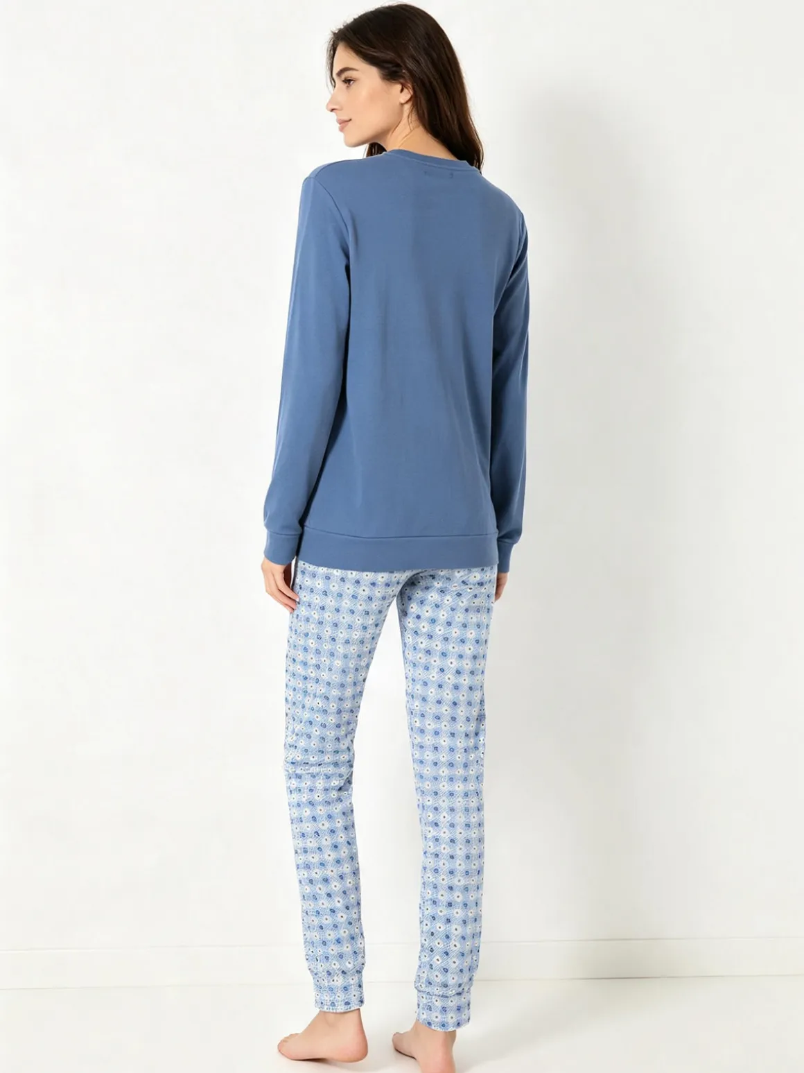 A Sette Pigiama lungo da donna in cotone interlock con dettaglio in pizzo e pantaloni a quadretti - jeans