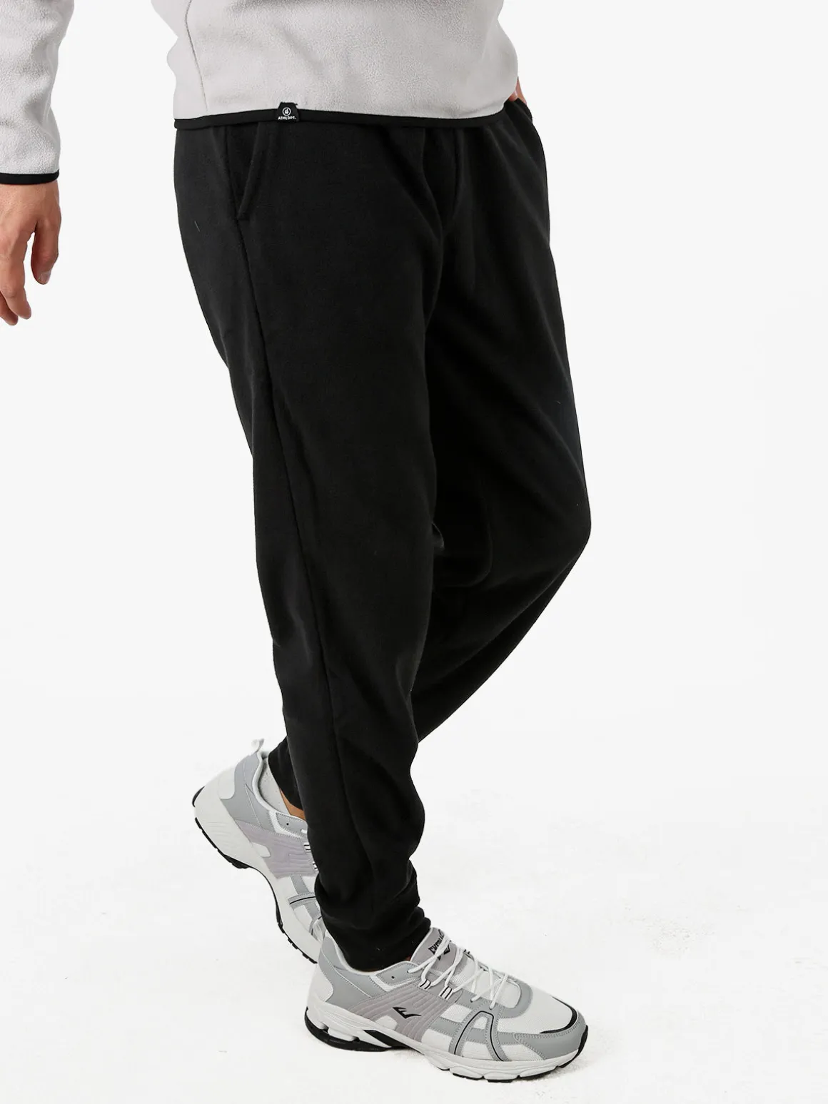 Athl Dpt Pantaloni in pile da uomo - nero