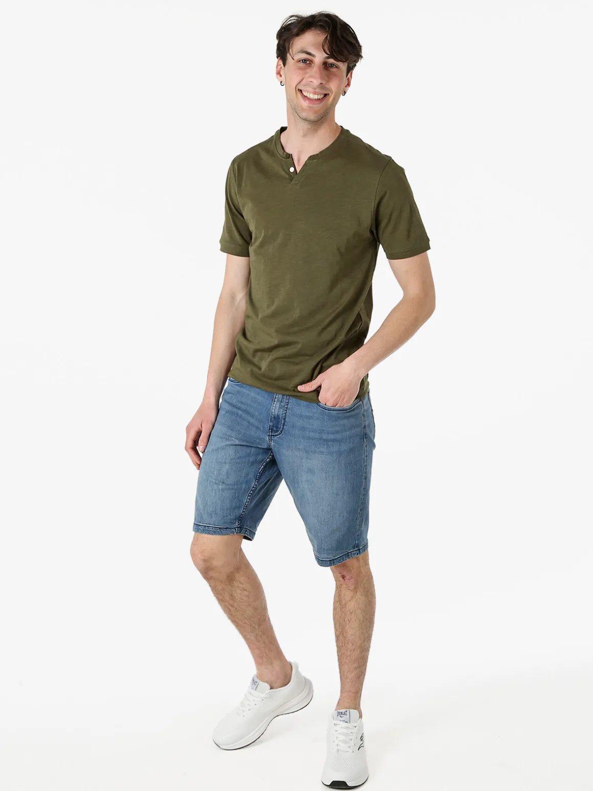 Baci & Abbracci T-shirt da uomo in cotone con bottoncini - militare