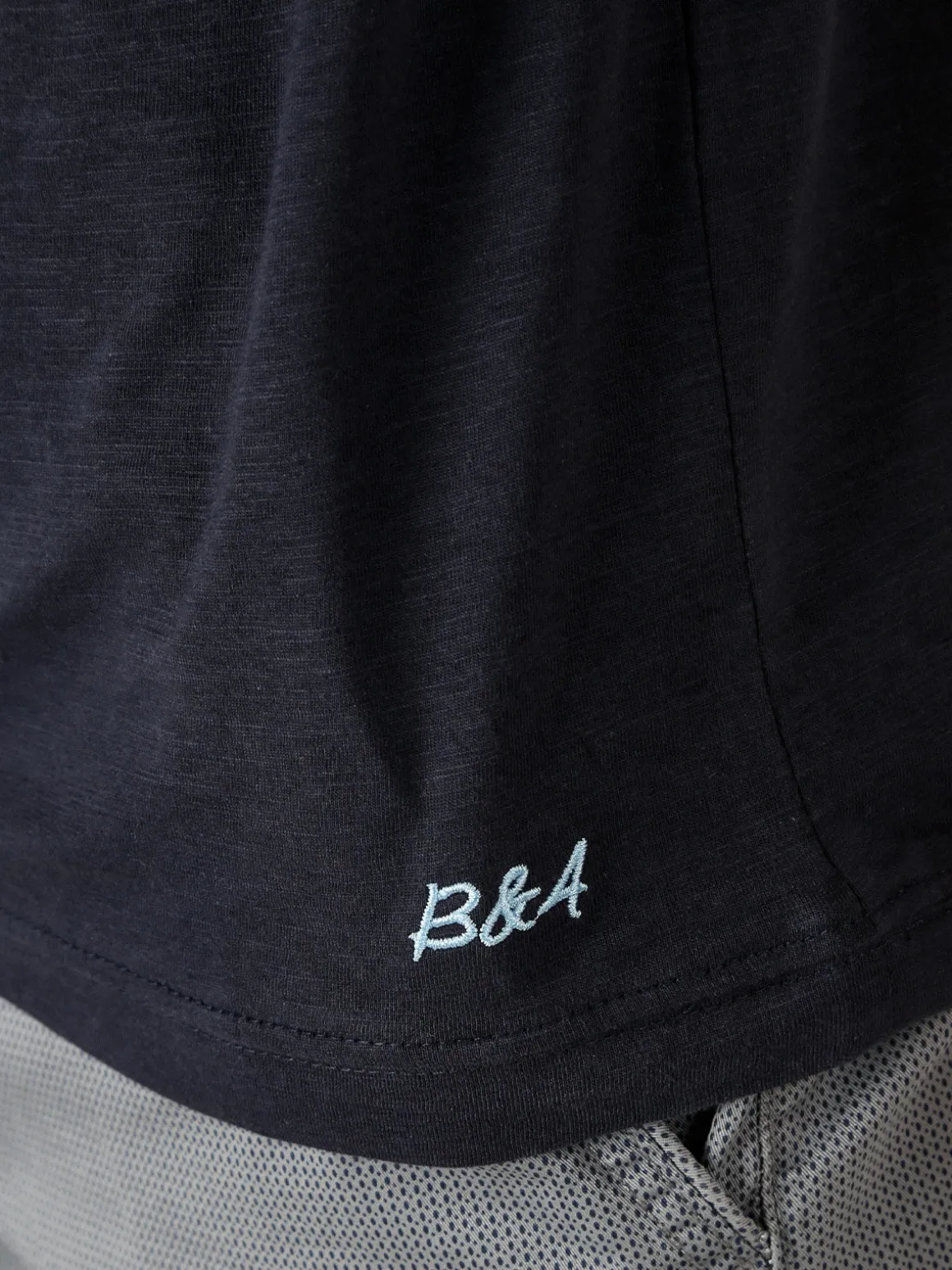 Baci & Abbracci T-shirt da uomo in cotone con bottoncini - blu scuro