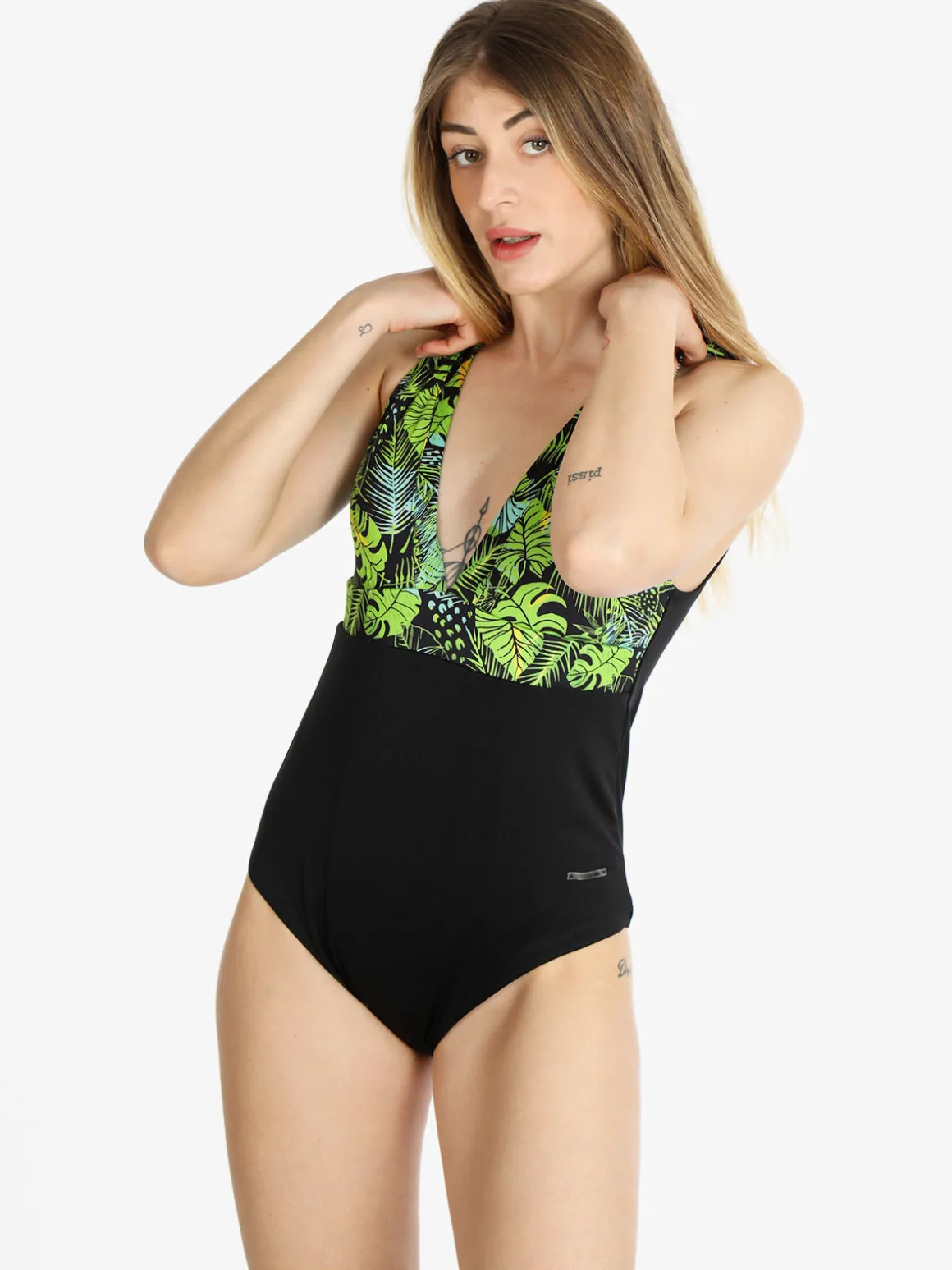 Bellissima Costume interno donna con stampe