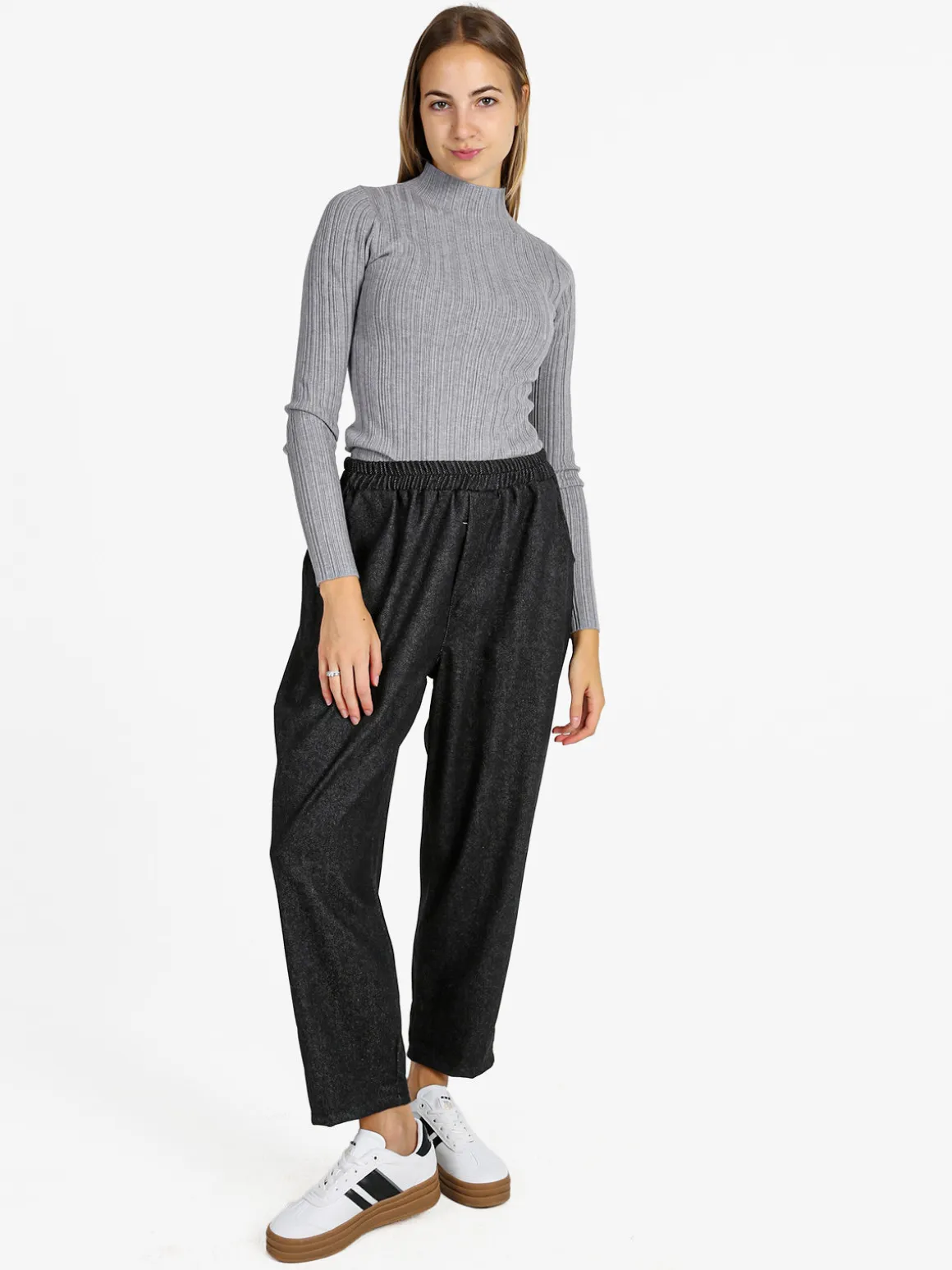 158c Pantaloni donna a cavallo basso con elastico in vita - nero