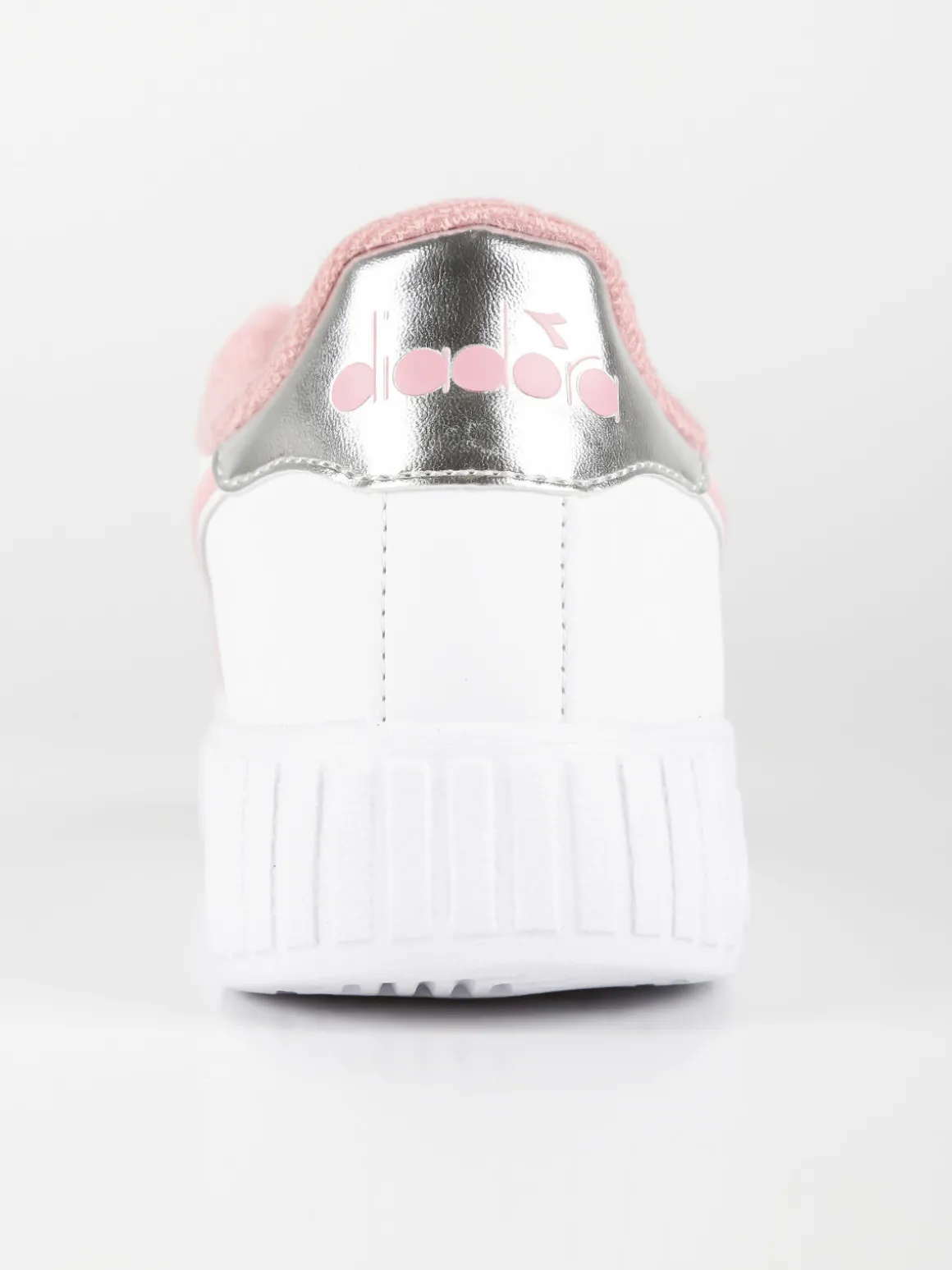 Diadora Sneakers basse da donna in ecopelle
