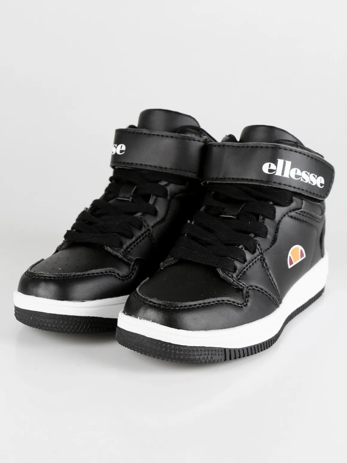 Ellesse Sneakers alte con strappo in ecopelle