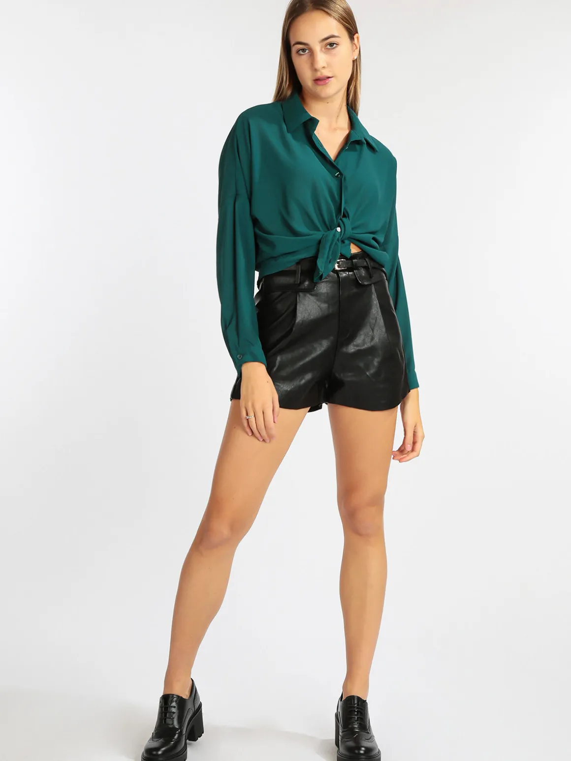 Elsa M. Shorts donna in ecopelle