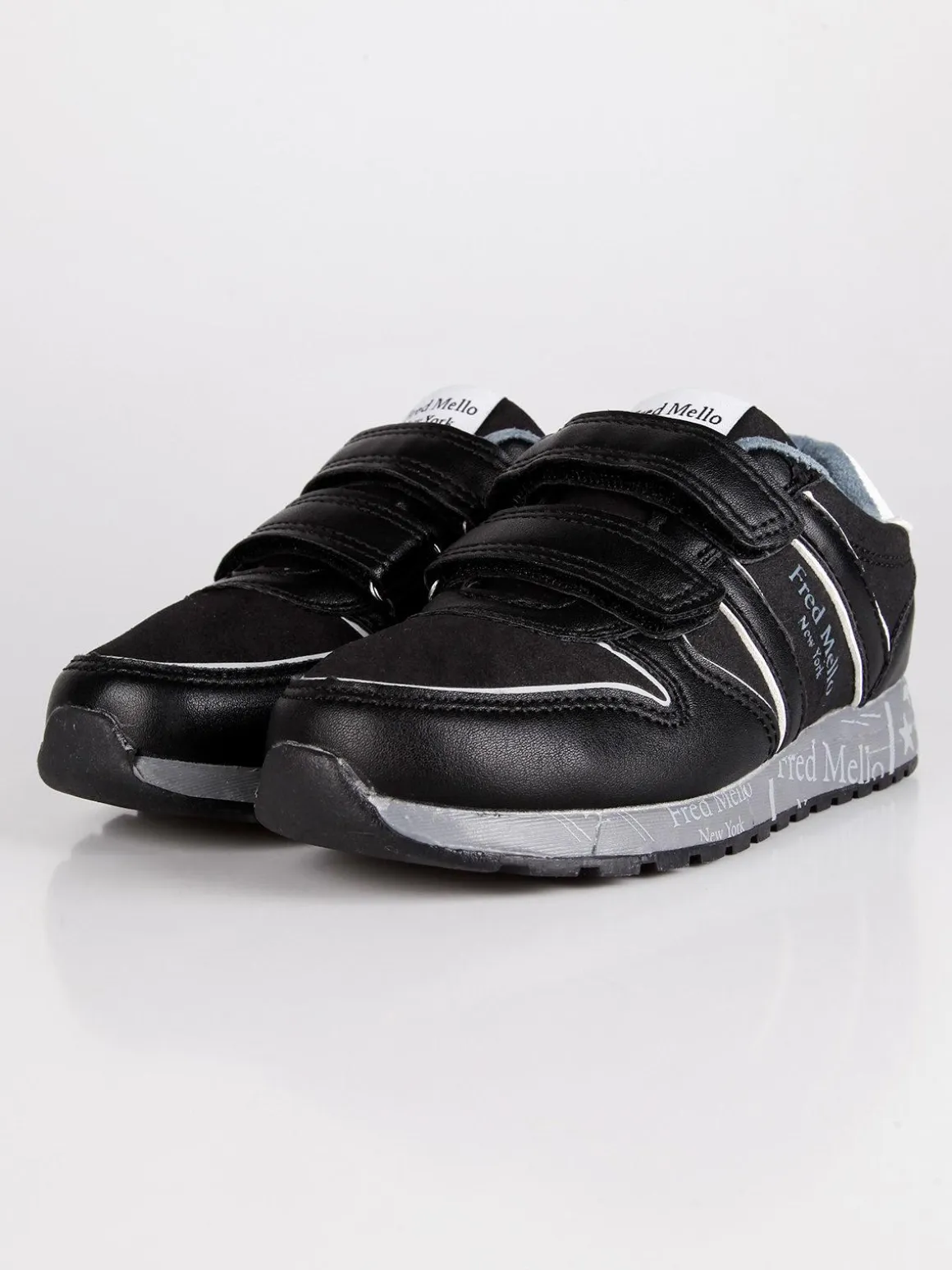 Fred Mello Scarpe sportive con strappi