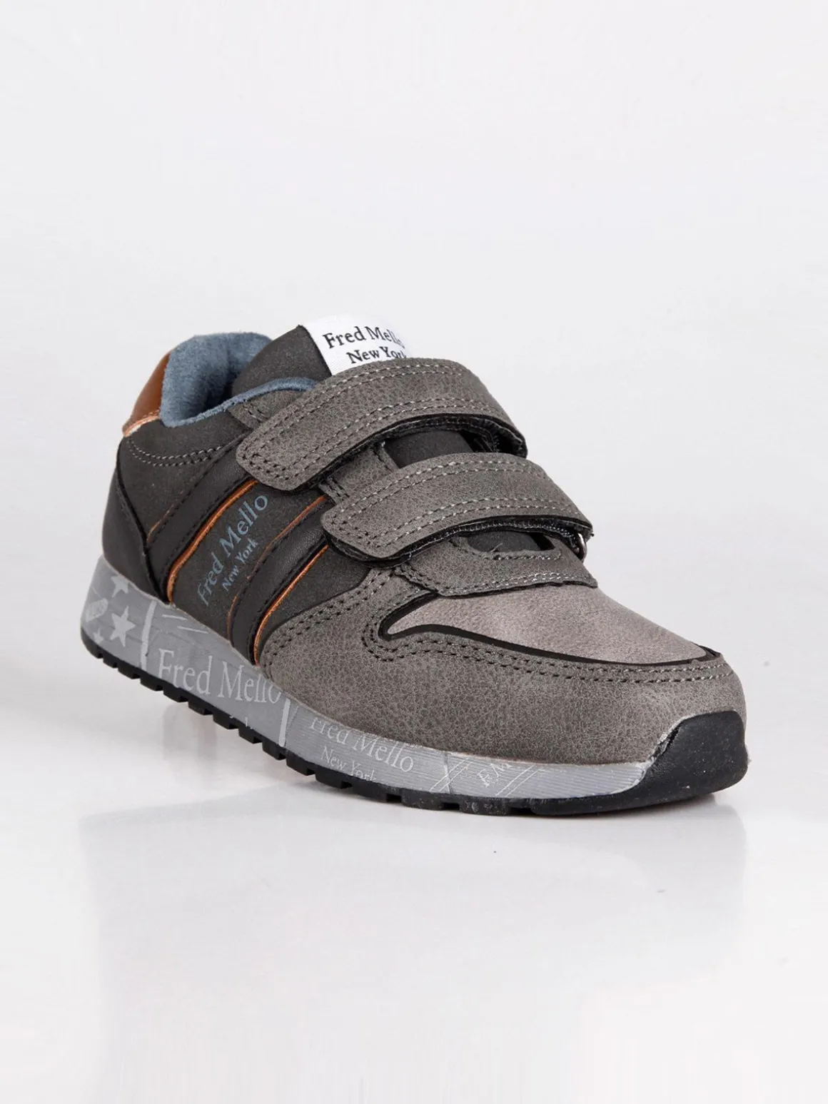 Fred Mello Scarpe sportive con strappi