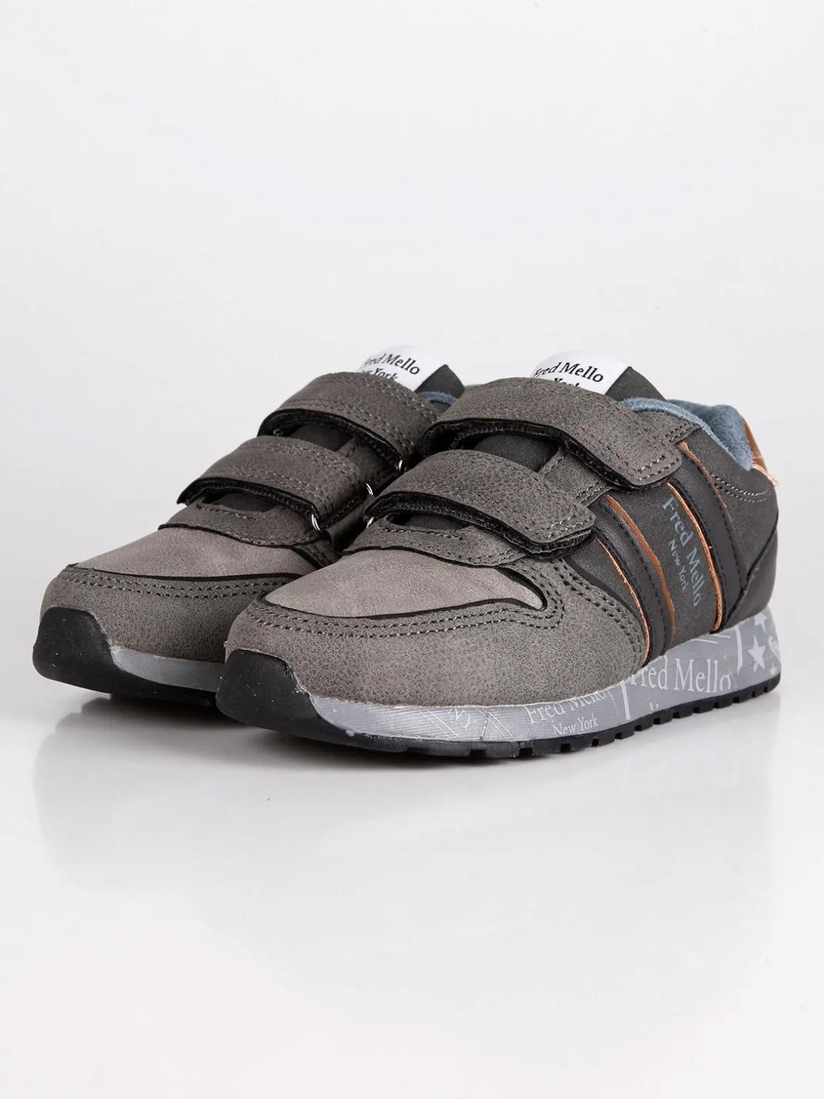 Fred Mello Scarpe sportive con strappi