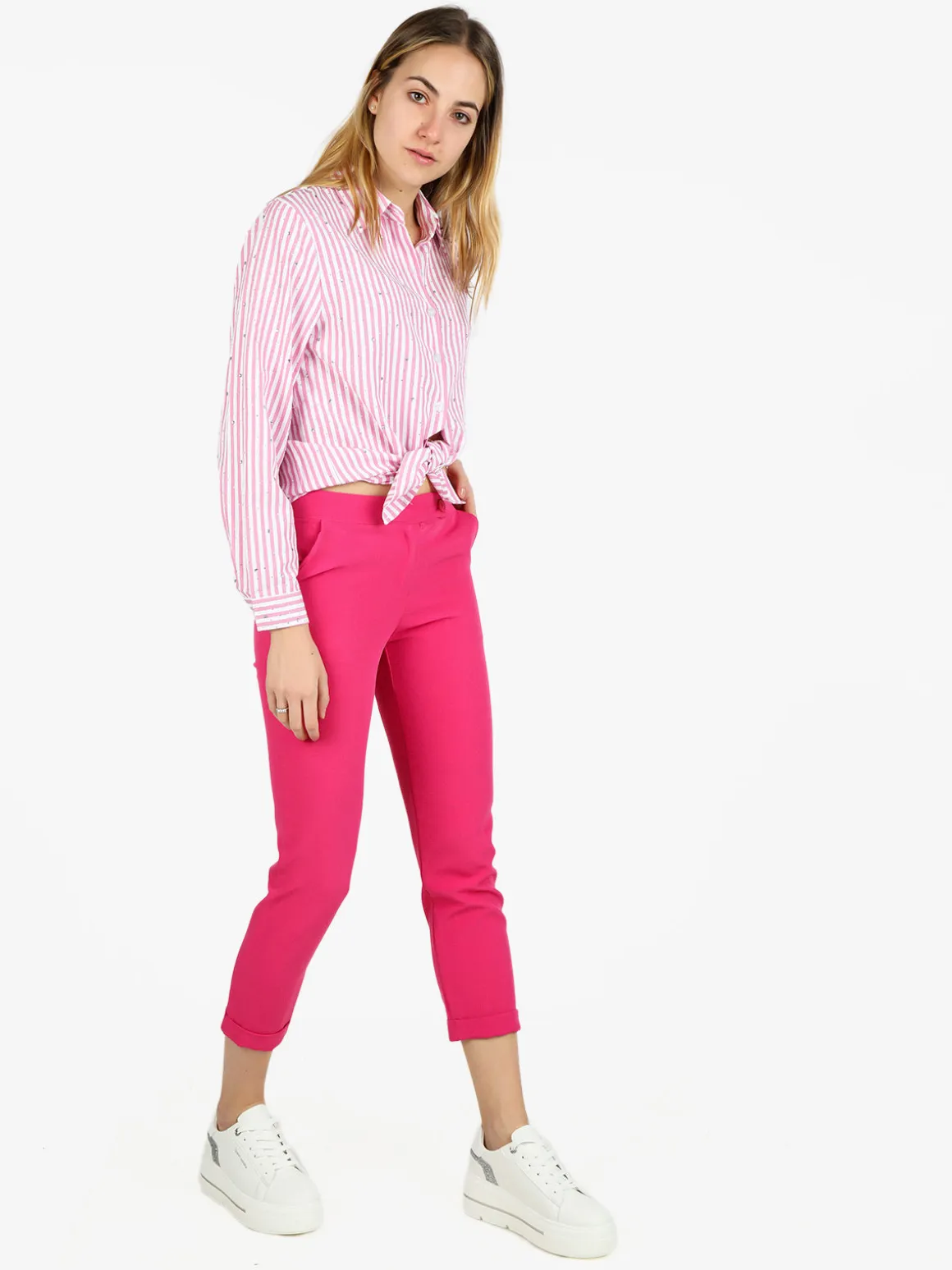 Frenetika Pantaloni classici da donna a gamba dritta con risvolto finale