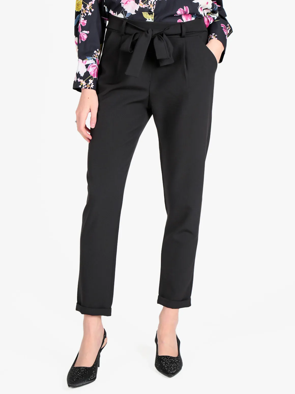 Frenetika Pantaloni classici da donna con risvolto
