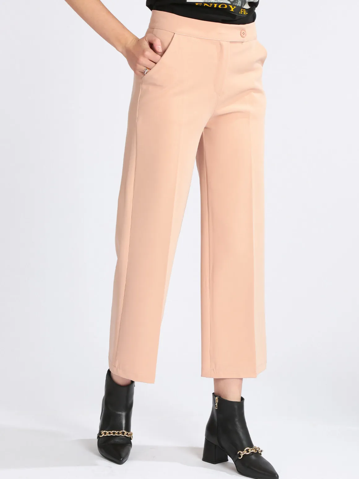 Frenetika Pantaloni cropped da donna