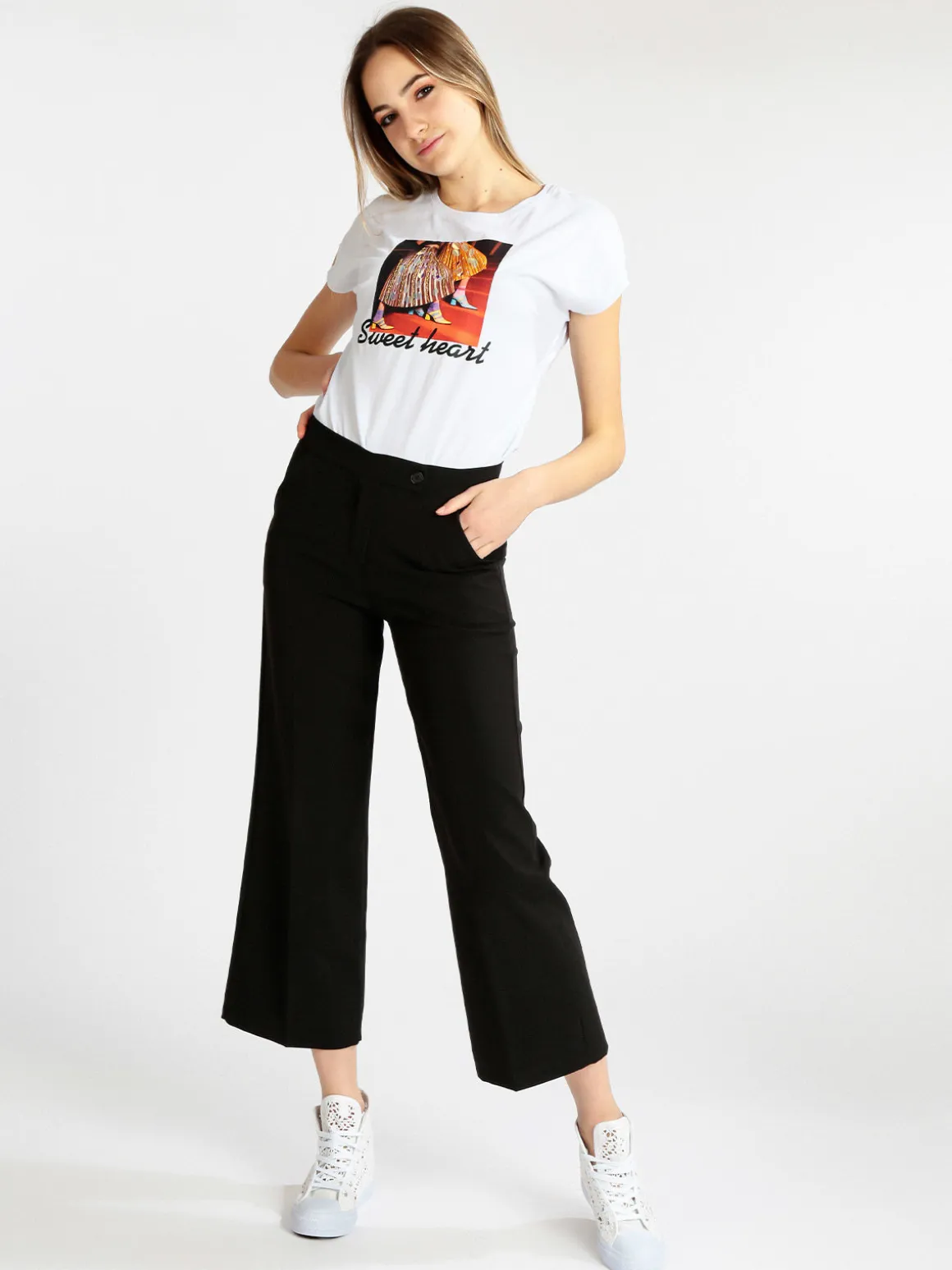 Frenetika Pantaloni cropped da donna