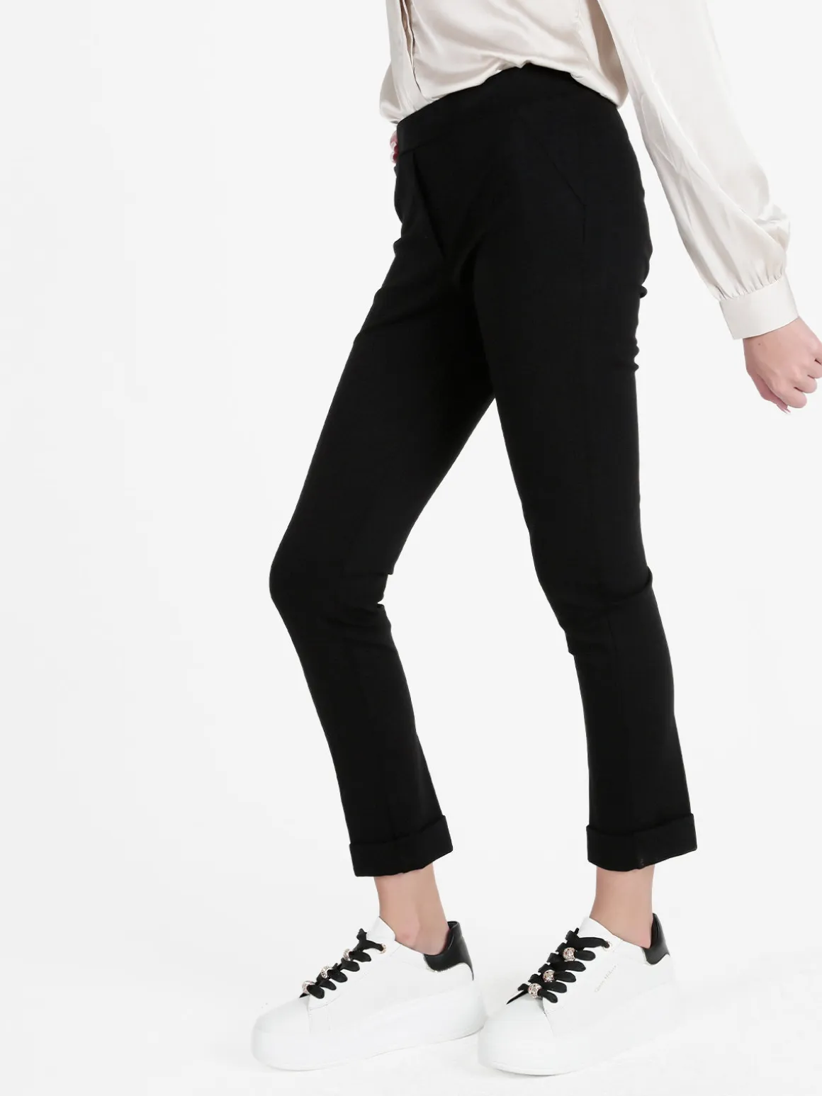 Frenetika Pantaloni donna a sigaretta con risvolto