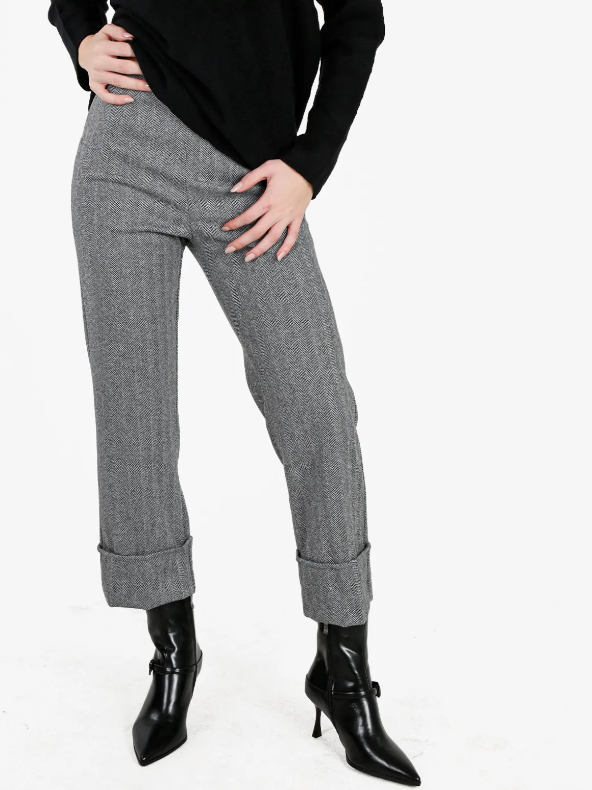 Frenetika Pantaloni donna culotte cropped spigati - grigio