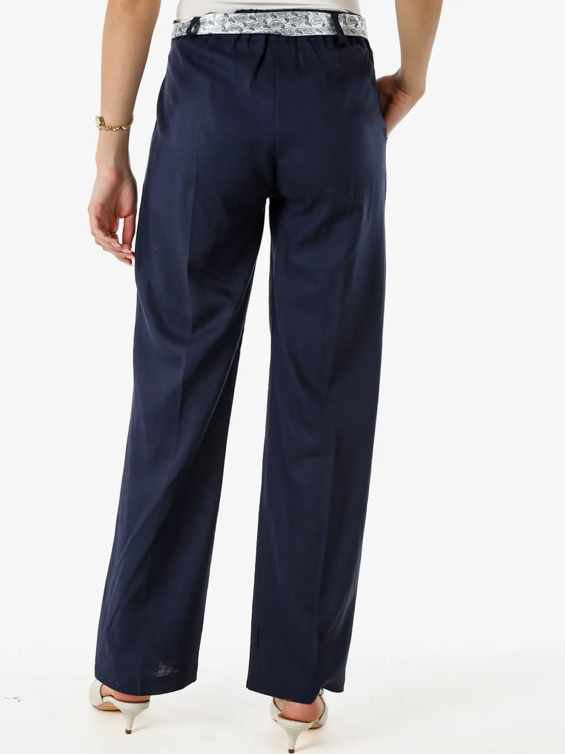 Frenetika Pantaloni donna in misto lino a gamba dritta con cintura a foulard - blu