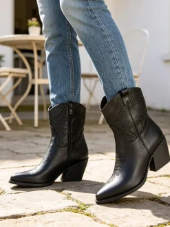 Galia Stivaletti donna texani con ricami - nero