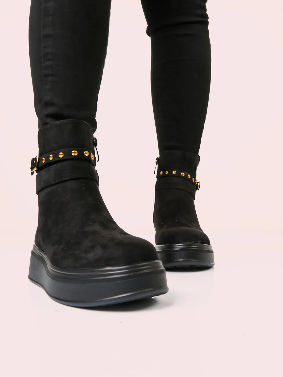 Gian Marco Venturi Stivaletti donna scamosciati con borchie e platform - nero