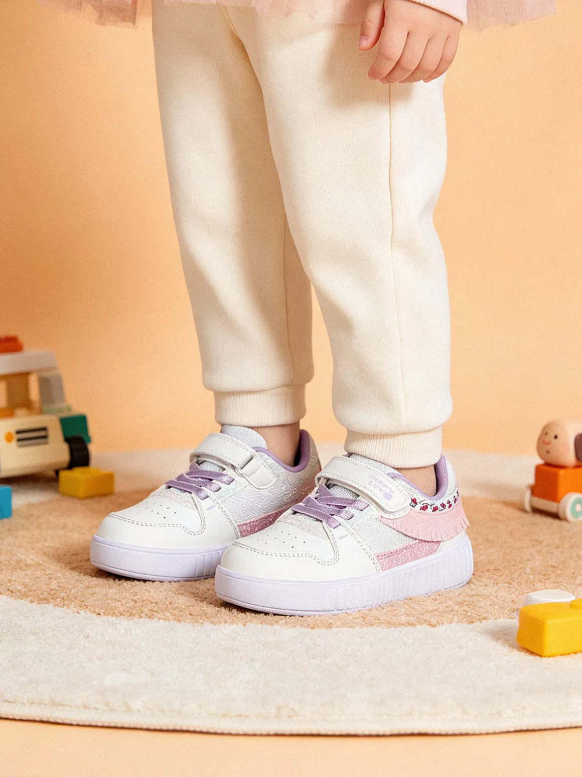 Giardino D'Oro Sneakers da ragazza basse con cinturino a strappo - bianco