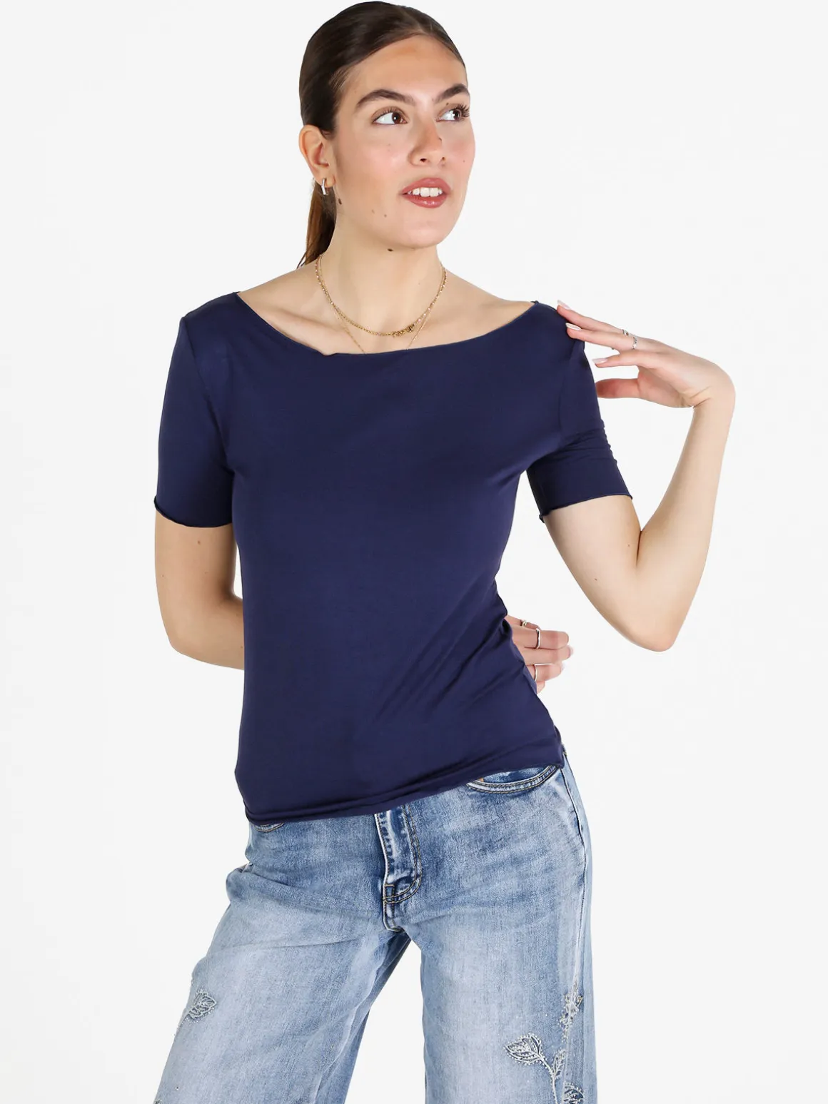 Gladys T-shirt donna girocollo in viscosa