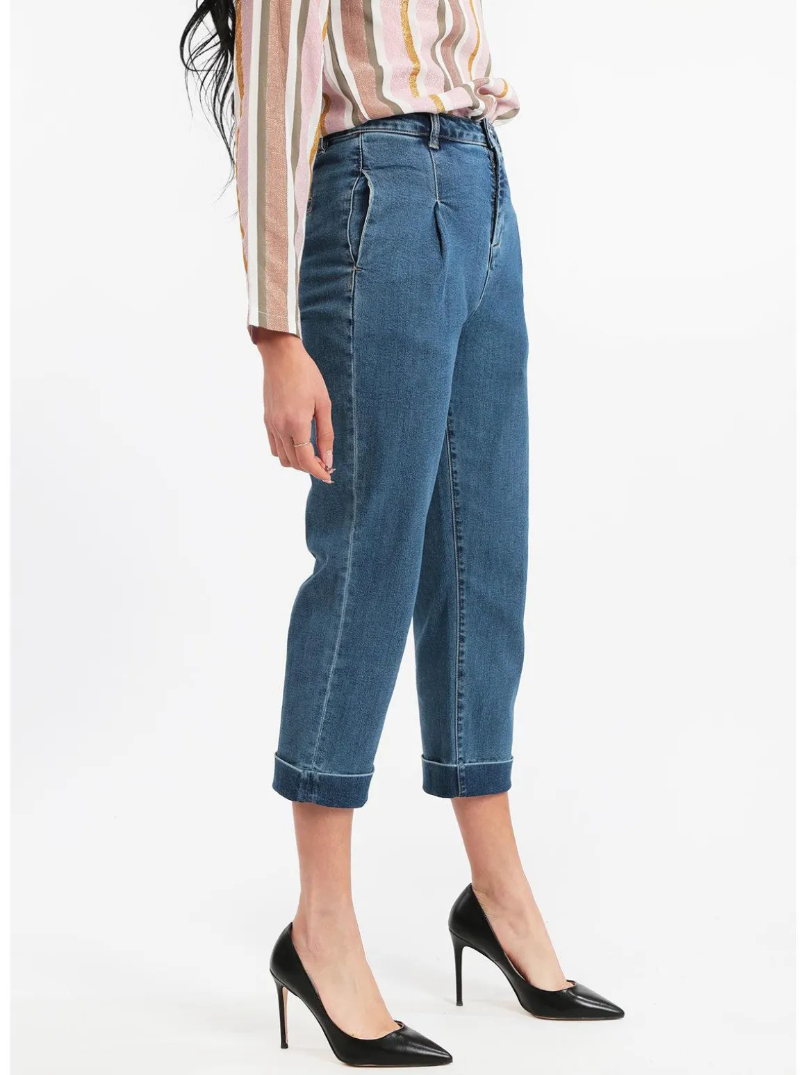 Griffai Jeans donna baggy con risvolti