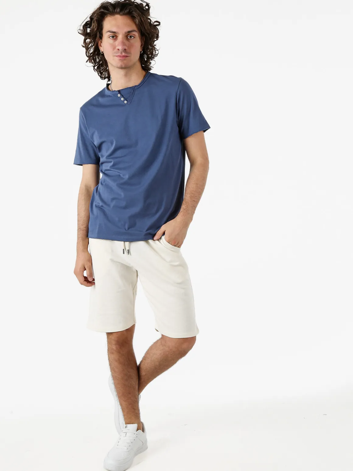 Guy T-shirt da uomo in cotone con bottoncini sullo scollo - blu