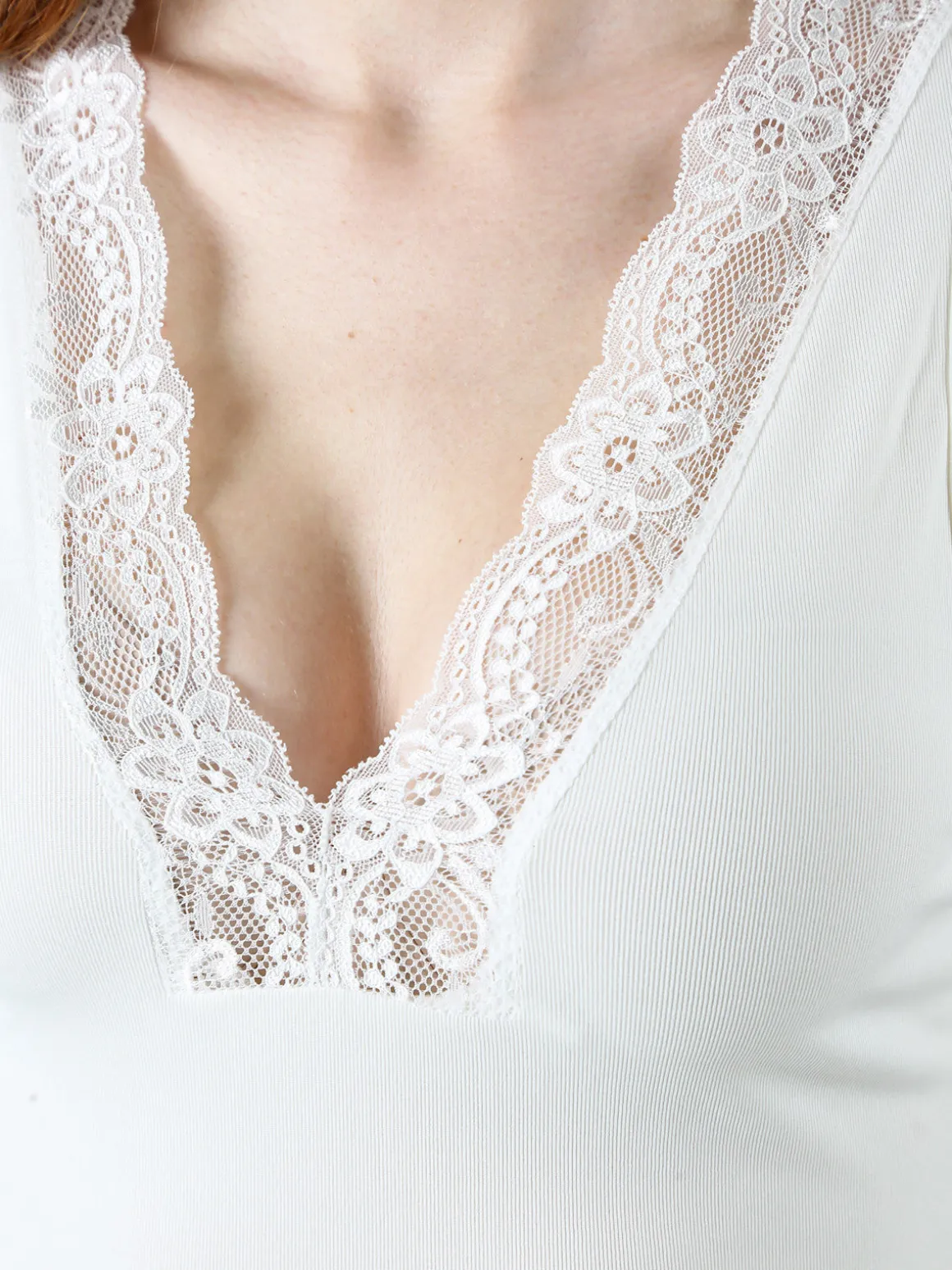 Hdl Milano Top donna con scollo a V e pizzo - bianco