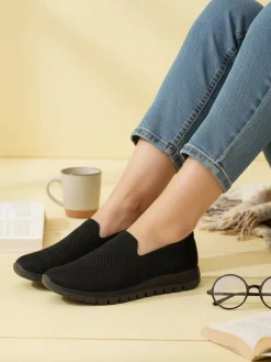 Igi&Co Sneakers donna slip on in maglia con plantare in pelle e zeppa - nero