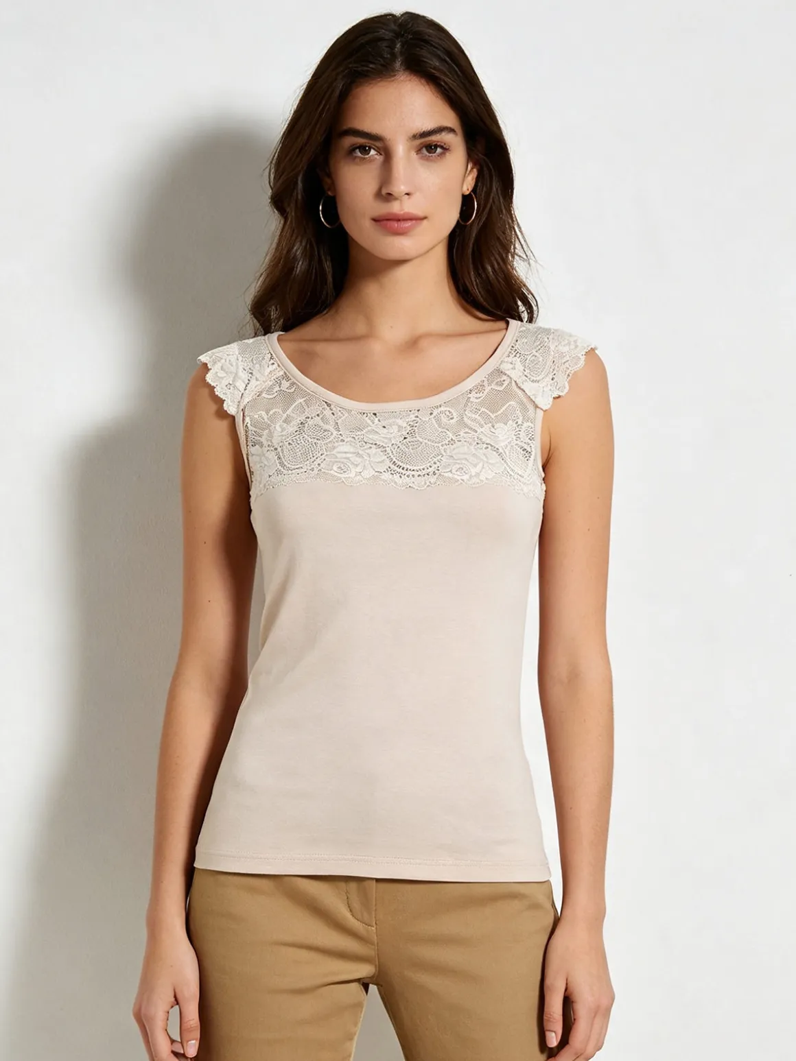 Intimami Top donna a spalla larga con scollo in pizzo - nudo