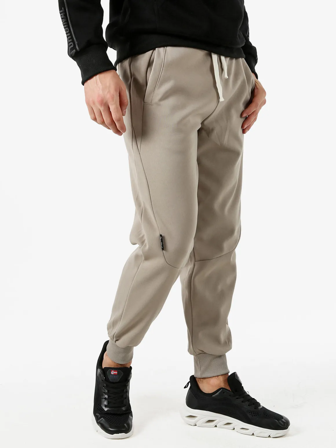 Jeans Yesed Pantaloni sportivi da uomo con coulisse e polsini - fango