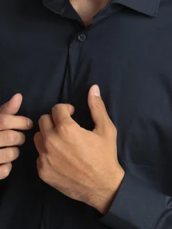 J.E. Mc Collum Camicia blu scuro a maniche lunghe classic fit