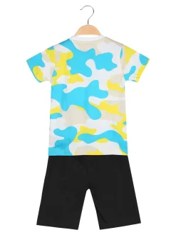 Kappa Completo corto 2 pezzi da ragazzo con t-shirt mimetica e bermuda - bianco