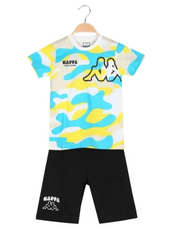 Kappa Completo corto 2 pezzi da ragazzo con t-shirt mimetica e bermuda - bianco