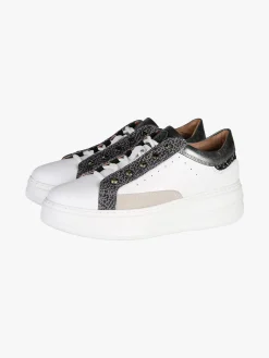 Keys Sneakers donna in pelle con borchie e platform