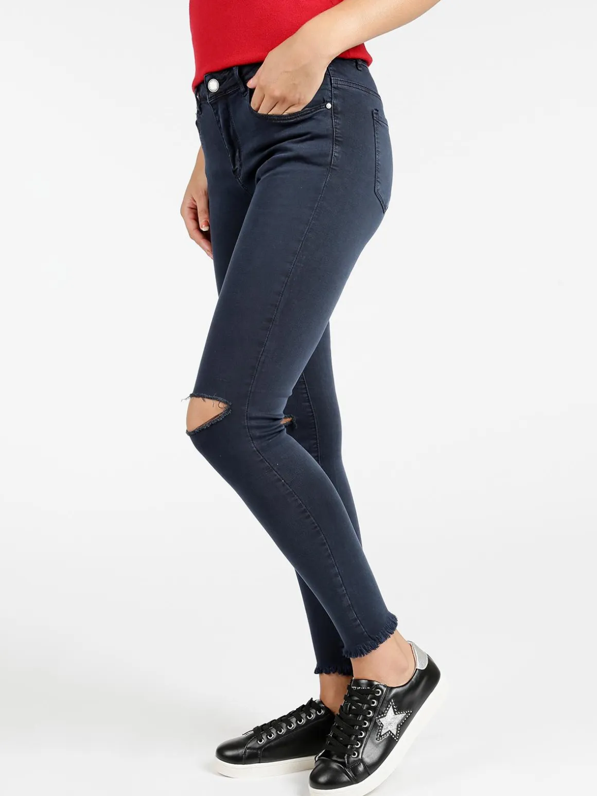 Kiss Pink Pantaloni slim fit con strappi
