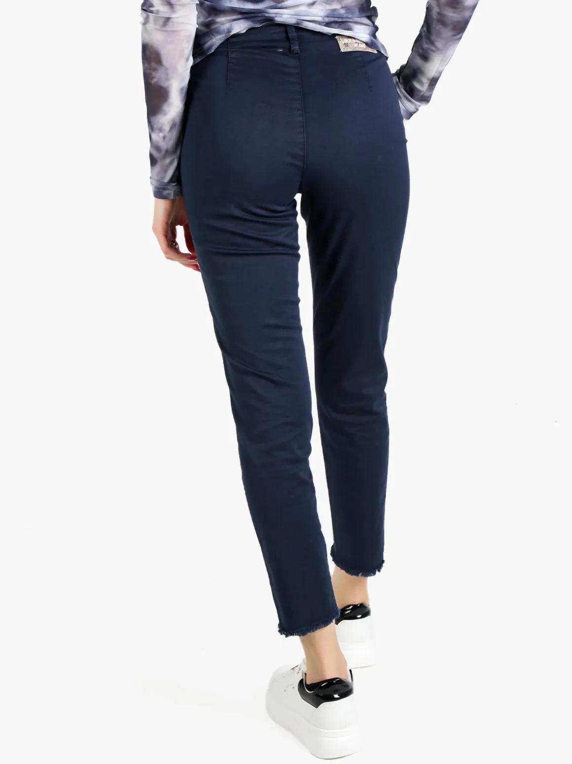 Laura Biagiotti Pantaloni da donna chino con finale sfrangiato
