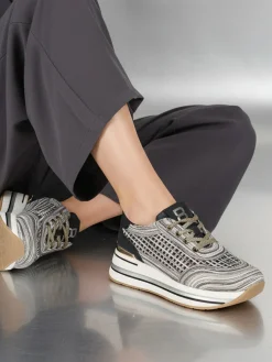 Laura Biagiotti Sneakers donna traforate con platform - nero