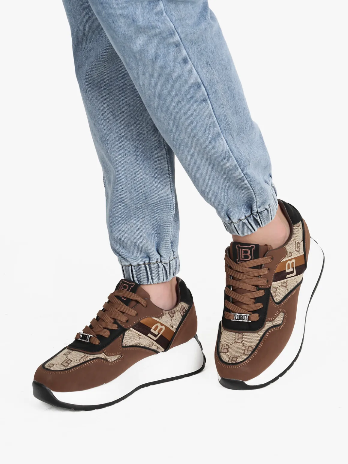 Laura Biagiotti Sneakers donna con zeppa e strass - beige