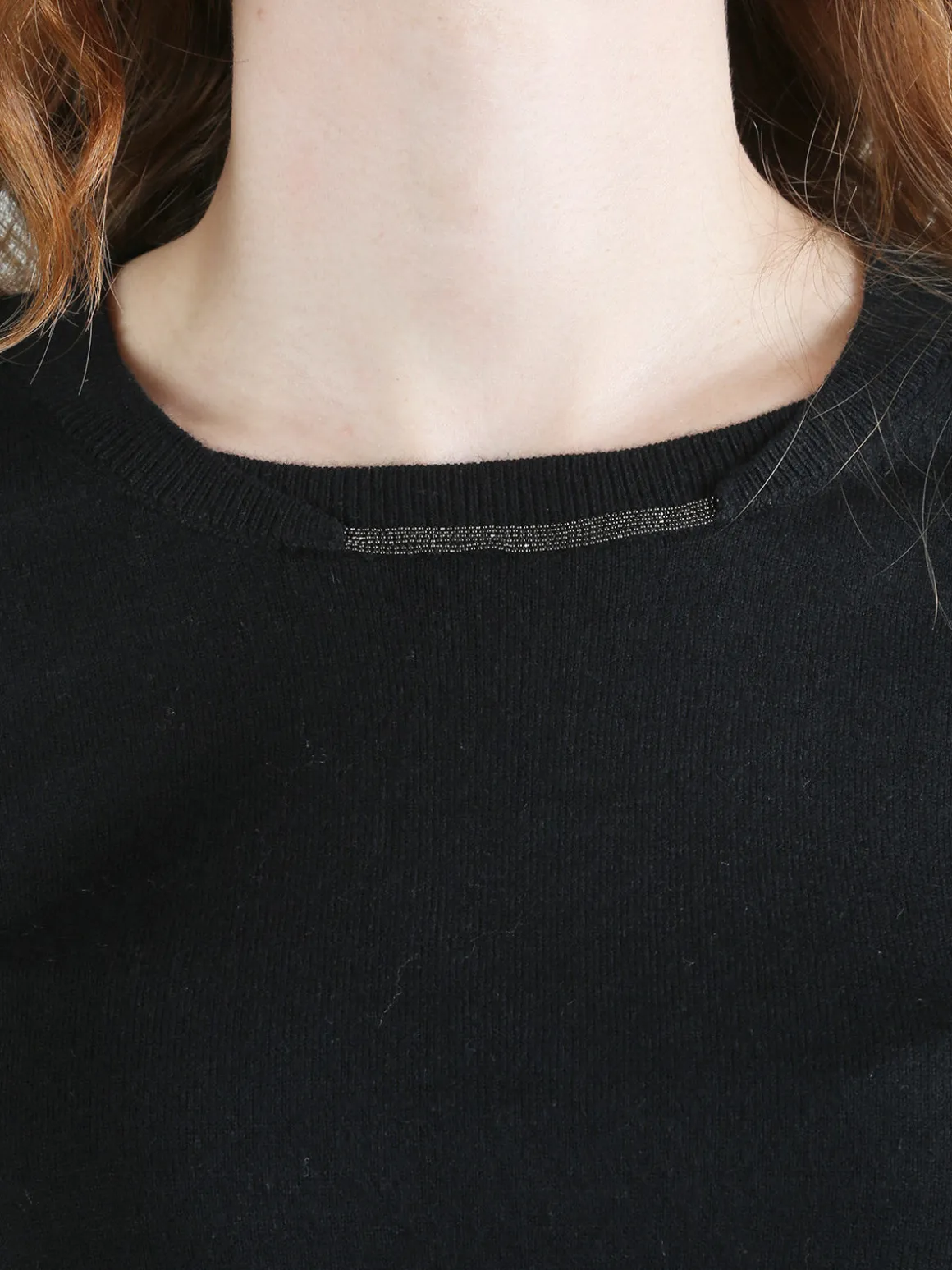 Louise Doro Maglia donna con girocollo decorato - nero