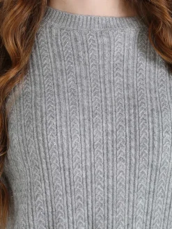 Louise Doro Maglione donna oversize a trecce con strass - grigio