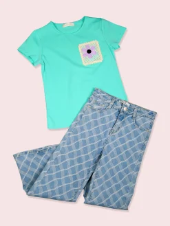 Luisa Chic T-shirt da bambina in cotone con toppa in macramè - acqua marina