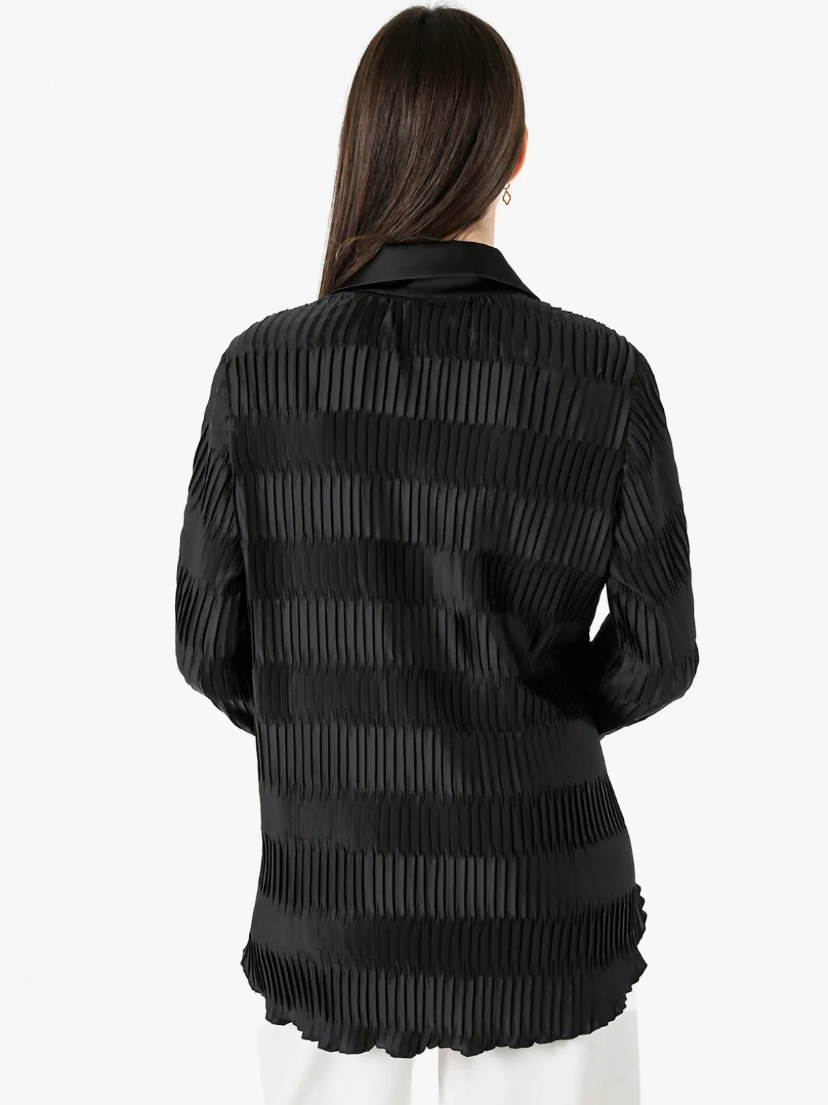 Luxesize Camicia plissettata da donna con maniche lunghe a palloncino - nero