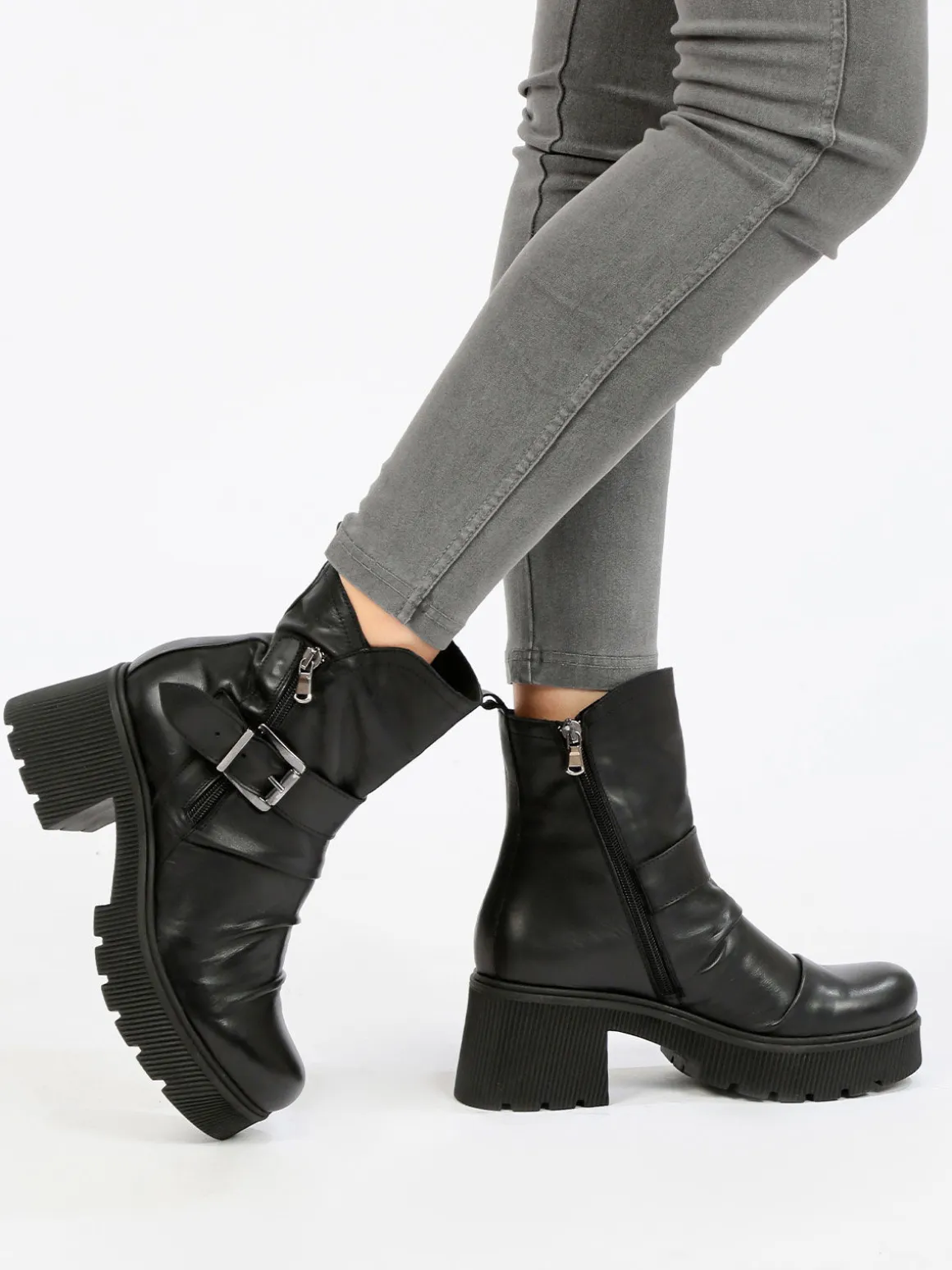 Made In Italy Stivaletti in pelle donna con tacco e plateau