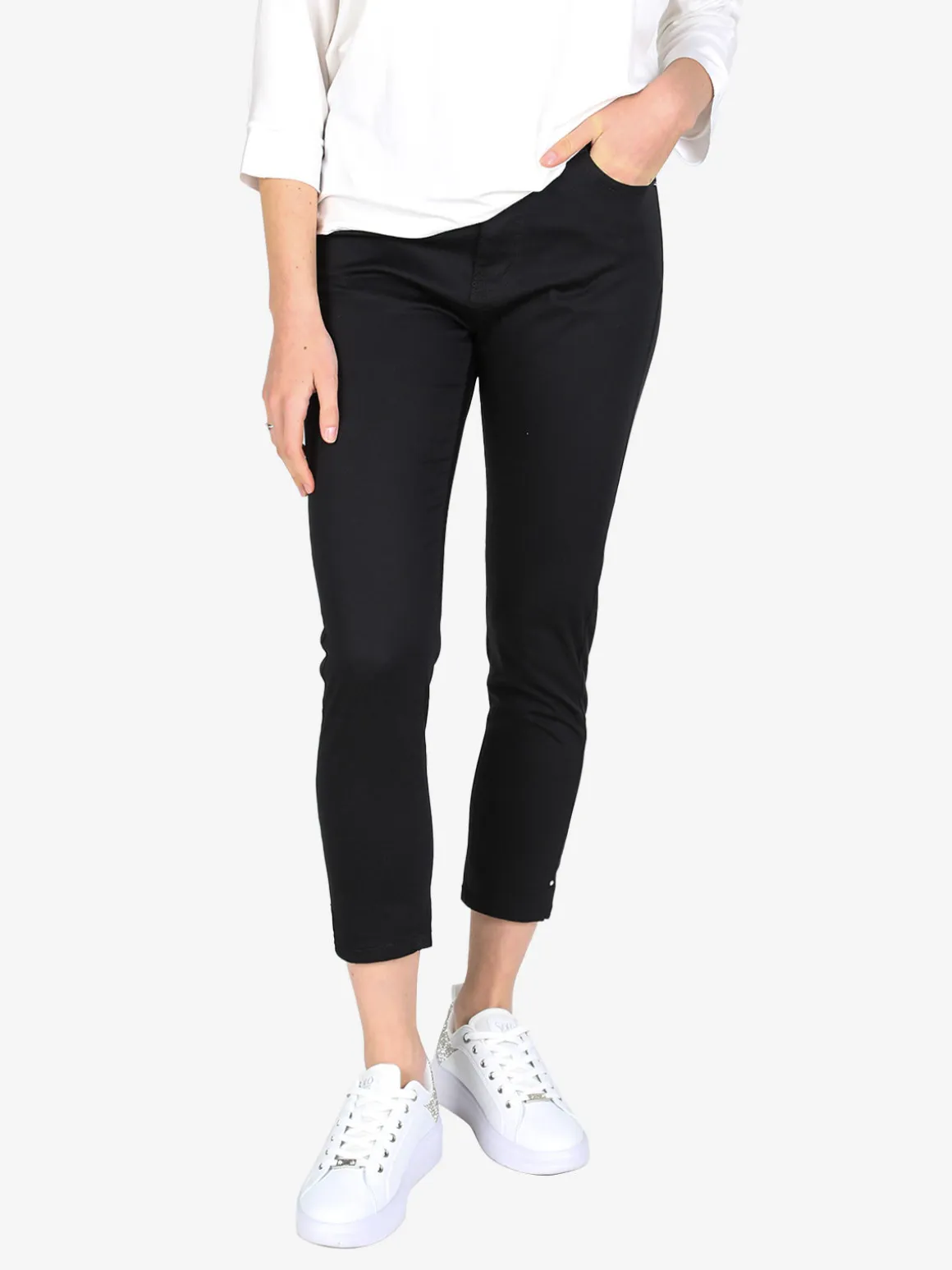 Max & Liu Pantaloni capri donna in cotone con piccolo spacco e strass sul finale