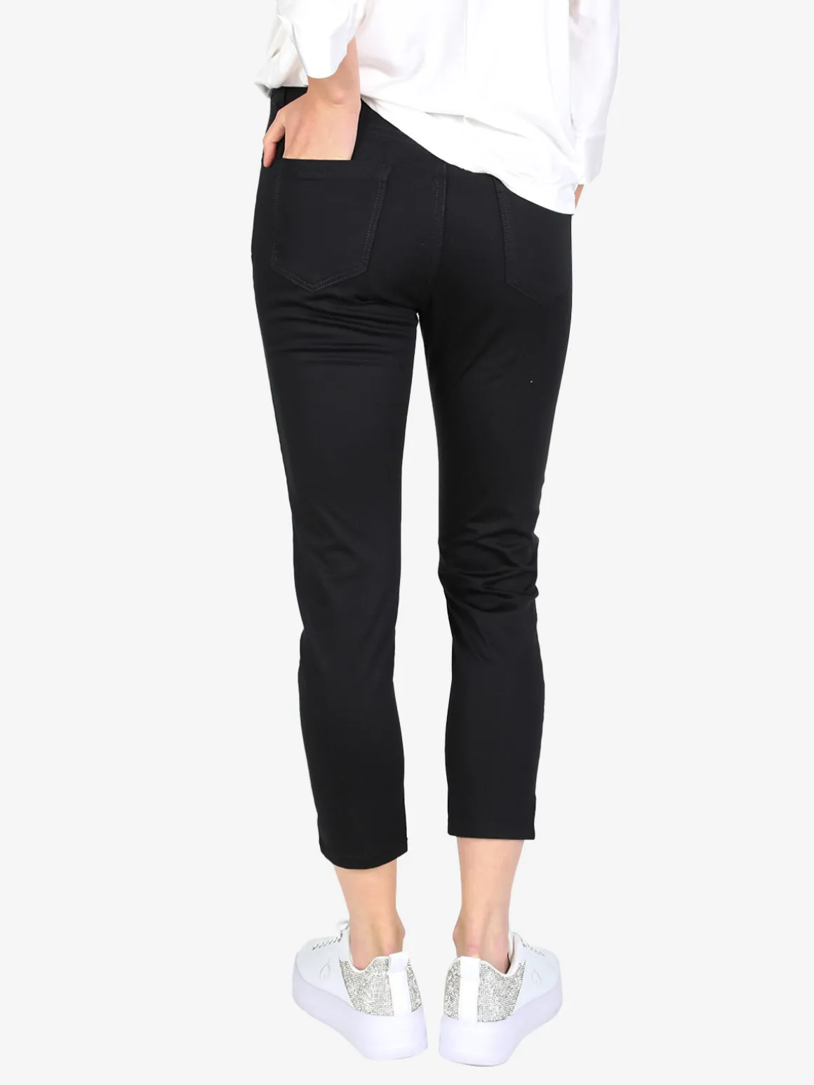 Max & Liu Pantaloni capri donna in cotone con piccolo spacco e strass sul finale