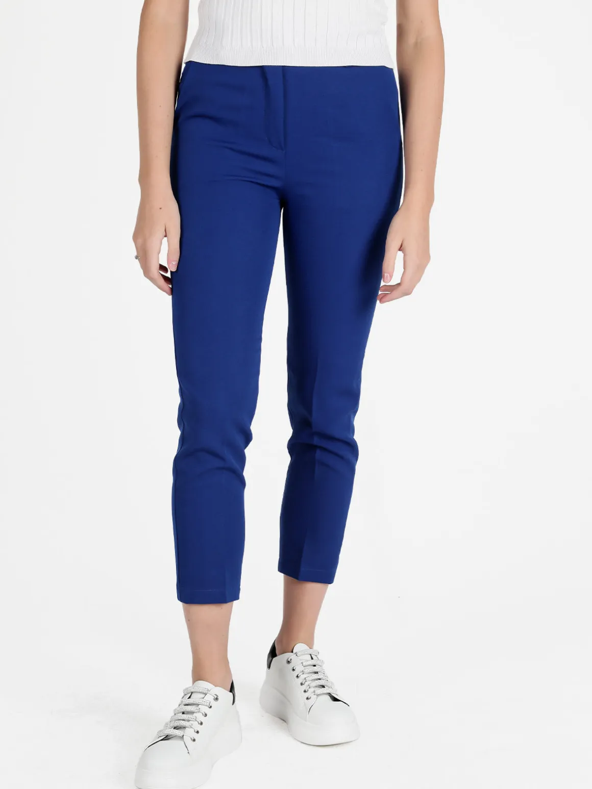 Melitea Pantaloni donna modello capri