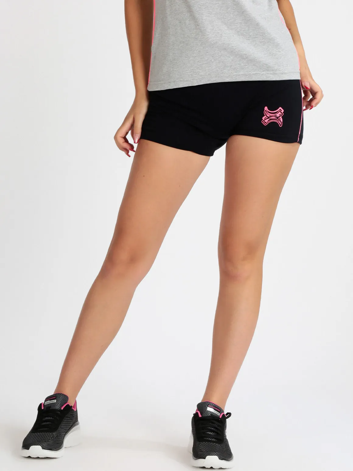 Millennium Shorts sportivi donna in cotone
