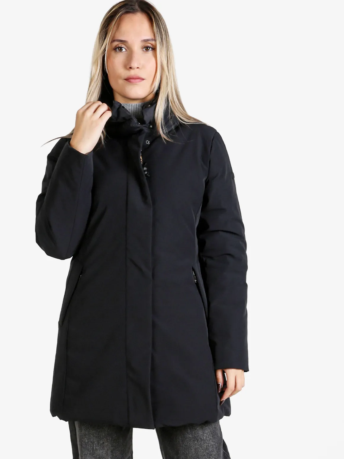 Mont Rose Giubbotto donna imbottito a collo alto - nero