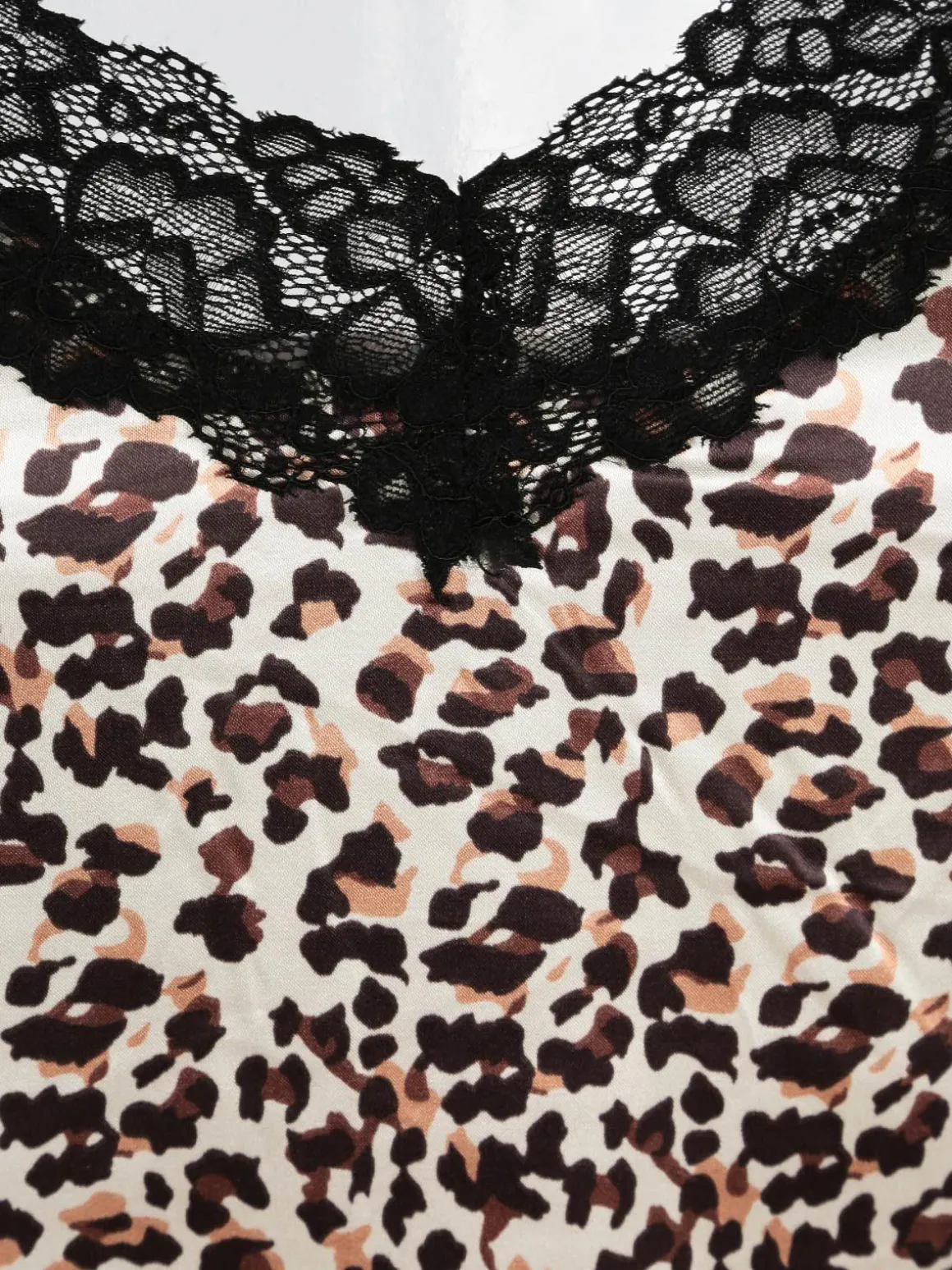 Multi Sexi Top maculato con pizzo