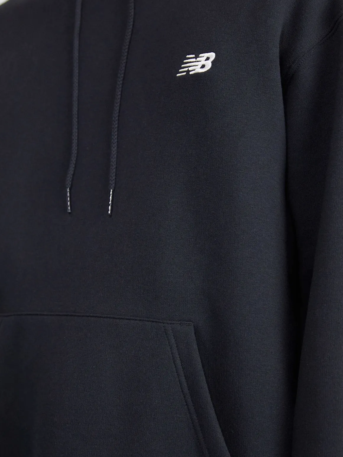 New Balance SMALL LOGO BRUSHED HOODIE Felpa uomo con cappuccio e interno in caldo cotone