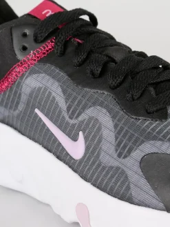 Nike RENEW LUCENT Scarpe running nere